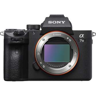 Bezspoguļa kameras - Sony Alpha a7 III Body Black | ILCE-7M3/B | α7III | a7 mark 3 - быстрый заказ от производителя