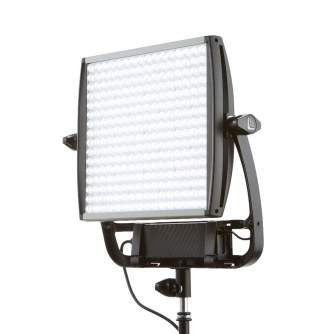 LED Gaismas paneļi - Litepanels Astra 6X Daylight LED Panel Light 1000002419 - быстрый заказ от производителя