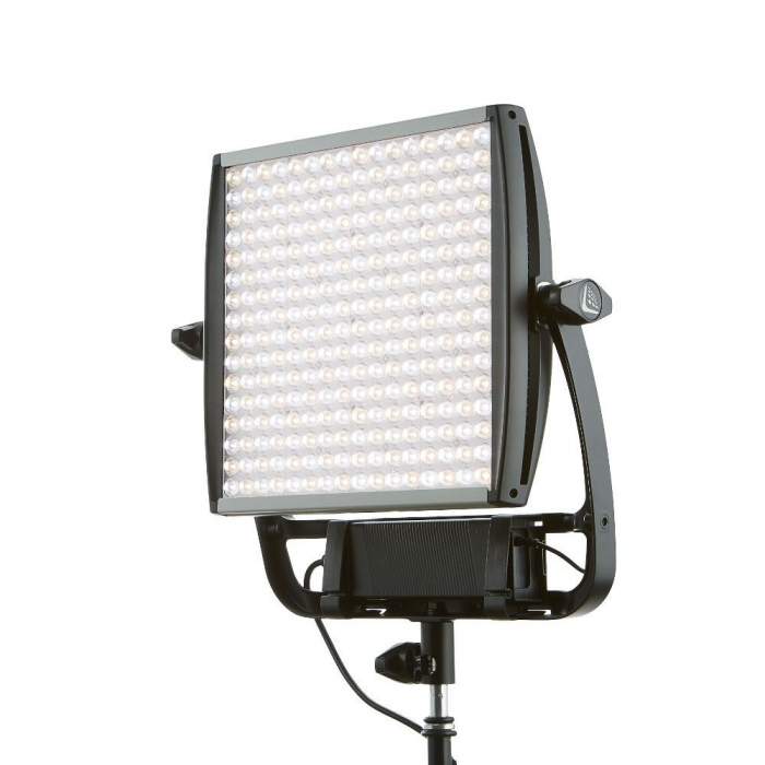 LED Gaismas paneļi - Litepanels Astra 3X Bi-Color LED Panel Light 1000001652 - быстрый заказ от производителя