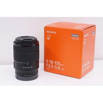 Mirrorless Lenses - Sony E 18-135mm F3.5-5.6 OSS (Black) | (SEL18135/B) - быстрый заказ от производителя