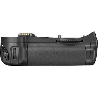 Camera Grips - Nikon MB-D10 Battery Grip for D300s, D300 & D700 - quick order from manufacturer