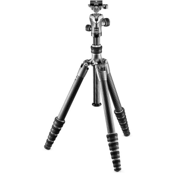 Foto statīvi - Gitzo Traveler GK1555T-82TQD Carbon Fiber Tripod Kit - быстрый заказ от производителя