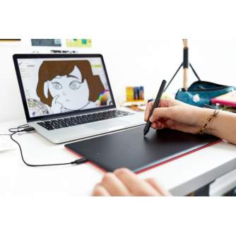 Tablets and Accessories - Wacom graphics tablet One by Wacom Medium (CTL-672-N) - buy today in store and with delivery