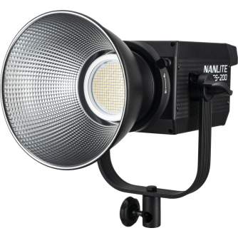 Discontinued - NANLITE FS-200 LED DAYLIGHT SPOT LIGHT FS-200