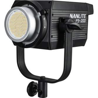 Discontinued - NANLITE FS-200 LED DAYLIGHT SPOT LIGHT FS-200