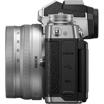 Mirrorless Cameras - Nikon Z fc mirrorless kamera kit w. 16-50mm f3.5-6.3 SILVER - quick order from manufacturer