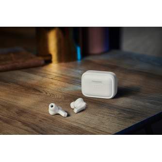 Discontinued - Panasonic wireless earbuds RZ-B210WDE-K, white RZ-B210WDE-W