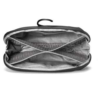 Other Bags - Peak Design Small Wash Pouch S, Black, 2505706 BWP-S-BK-1 - quick order from manufacturer