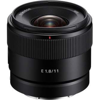 MIRRORLESS Objektīvi - Sony E 11mm f1.8 Lens SEL11F18.SYX Ultra-Wide for APS-C Cameras - ātri pasūtīt no ražotāja