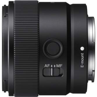 Mirrorless Lenses - Sony E 11mm f1.8 Lens SEL11F18.SYX Ultra-Wide for APS-C Cameras - quick order from manufacturer