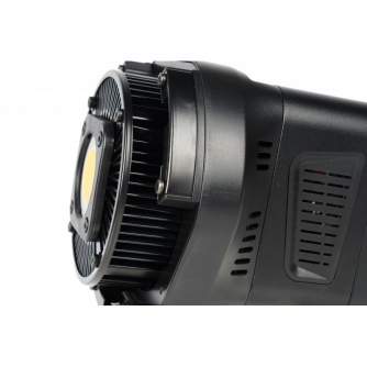 Monolight Style - Sirui C60B LED lamp - WB (2800 K - 7000 K) - quick order from manufacturer