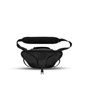 Shoulder Bags - Photo Bag Wandrd Rogue Sling 3L - black - buy today in store and with delivery