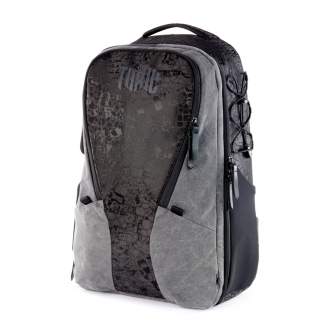 Backpacks - Toxic Valkyrie Camera Backpack L Water Resistant "Frog" Pocket Onyx - quick order from manufacturer