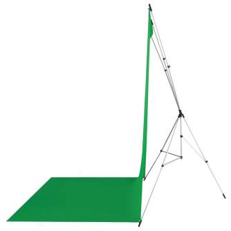 Fonu komplekti ar turētāju - Westcott X-Drop Wrinkle-Resistant Backdrop Kit - Green Screen Sweep (5 x 12) - быстрый заказ от про