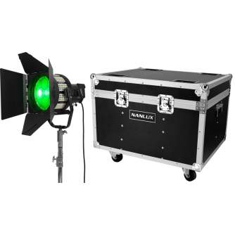 Sortimenta jaunumi - NANLUX EVOKE 900C WITH FL-35YK SPOT LIGHT WITH FLIGHT CASE EVOKE 900C FL-YK-KIT - ātri pasūtīt no ražotāja