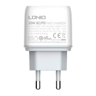 Telefonų, planšetinių kompiuterių ir GPS įkrovikliai - Wall charger LDNIO A2424C USB, USB-C 20W + USB-C - Lightning Cable A2424C