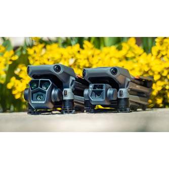 DJI Droni - Mavic 3 Pro ar DJI RC ekrāna tālvadības pulti Profesionālajs drons - ātri pasūtīt no ražotāja