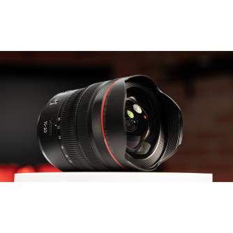 Mirrorless Lenses - Canon RF 10-20mm F4L IS STM lens - buy today in store and with delivery