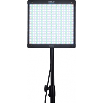 LED gaismas paneļi - NANLITE PavoSlim 60C Full Color LED Panel Light - ātri pasūtīt no ražotāja