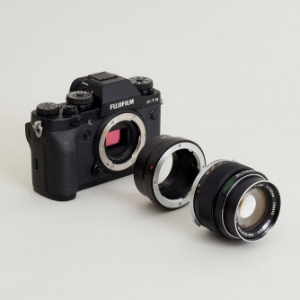 Objektīvu adapteri - Urth Lens Mount Adapter: Compatible with Olympus OM Lens to Fujifilm X Camera Body ULMA OM X - быстрый зака