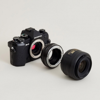 Objektīvu adapteri - Urth Lens Mount Adapter: Compatible with Nikon F (G-Type) Lens to Micro Four Thirds (M4/3) Camera Body ULMA F(G) M4/3 - ātri pasūtīt no ražotāja