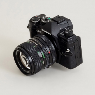 Objektīvu adapteri - Urth Lens Mount Adapter: Compatible with Canon FD Lens to Micro Four Thirds (M4/3) Camera Body ULMA FD M4/3 - ātri pasūtīt no ražotāja