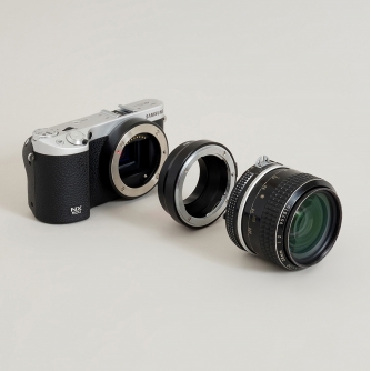 Objektīvu adapteri - Urth Lens Mount Adapter: Compatible with Nikon F Lens to Samsung NX Camera Body ULMA F NX - ātri pasūtīt no ražotāja