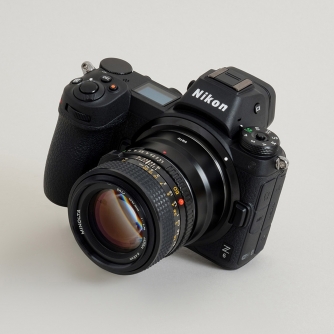 Binokļi - Urth Lens Mount Adapter: Compatible with Minolta Rokkor (SR / MD / MC) Lens to Nikon Z Camera Body ULMA MD Z - ātri pasūtīt no ražotāja