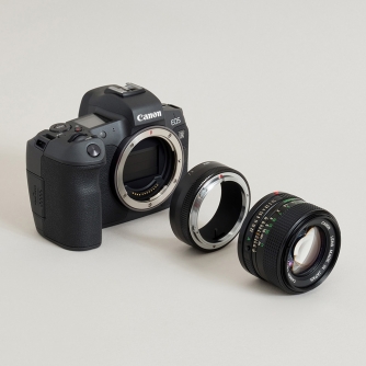 Objektīvu adapteri - Urth Lens Mount Adapter: Compatible with Canon FD Lens to Canon RF Camera Body ULMA FD R - ātri pasūtīt no ražotāja