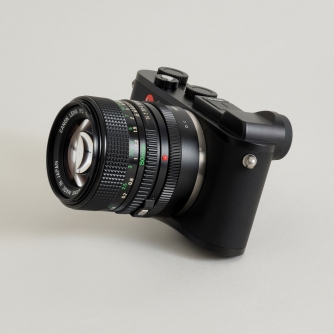 Objektīvu adapteri - Urth Lens Mount Adapter: Compatible with Canon FD Lens to Leica L Camera Body ULMA FD L - быстрый заказ от 