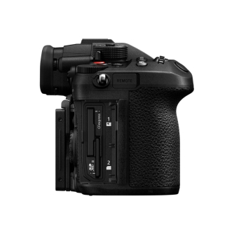 Беззеркальные камеры - Panasonic Premium Panasonic Lumix GH7 Body with Leica 12-60mm /2,8-4,0 OIS DUAL IS (DC-GH7LE) - быстрый з