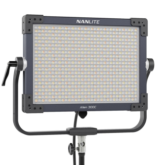 LED gaismas paneļi - NANLITE Alien 300C Full-Color Panel Light - ātri pasūtīt no ražotāja