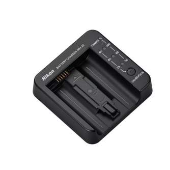 Nikon Battery Charger MH-33 EU for EN-EL18d