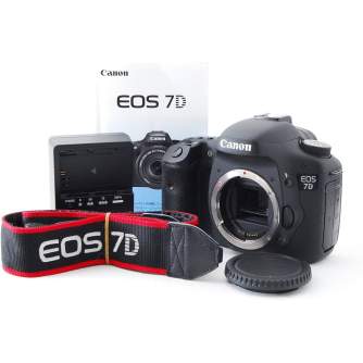 Canon EOS 7D EF-S 18-55mm 3.5-5.6 II комплект камеры аренда