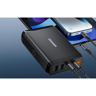 Galdaladetajs2xUSB-C2xUSB-A100WEssagerGaN(melns)