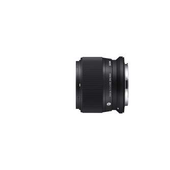 Sigma 56mm F/1.4 DC DN Canon RF contemporary lens