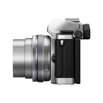 Mirrorless Lenses - Olympus M.ZUIKO DIGITAL ED 14-42mm 1:3.5-5.6 EZ (pancake zoom) / EZ-M1442EZ silver - quick order from manufacturer