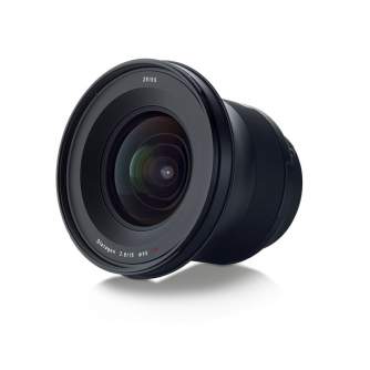 Lenses - Zeiss Milvus 15mm f/2.8 Canon EF (ZE) - quick order from manufacturer