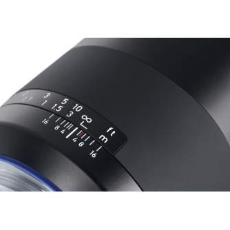 Объективы - Zeiss Milvus 35mm f/1.4mm Canon EF (ZE) - быстрый заказ от производителя